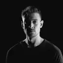 DΛVЯ - artist photo