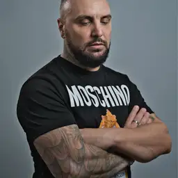 Javi Molina - Hardcore artist photo