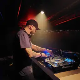 Pyraxx - Gabber artist photo