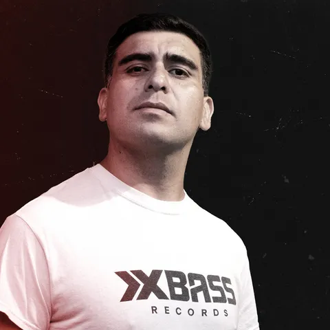 Photo of Alexx V