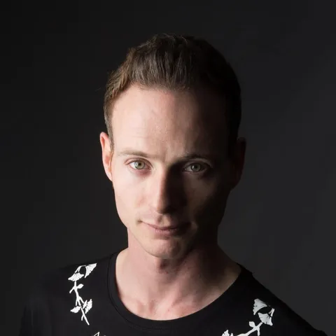 Photo of DJ In Between