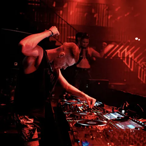 DT43 - Hard Techno artist photo