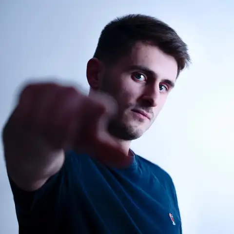 Edyom - Hard Techno artist photo