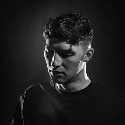 F I I S H I R - Hard Techno artist photo