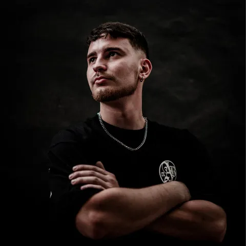 Hollow - Frenchcore artist photo