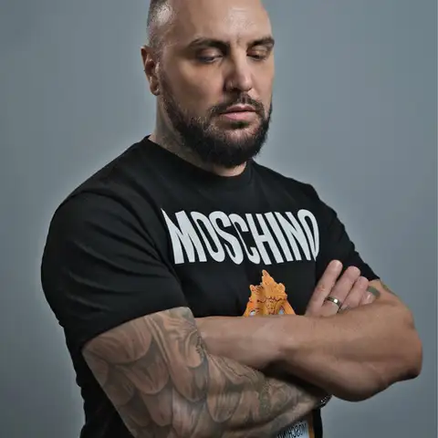 Javi Molina - Hardcore artist photo