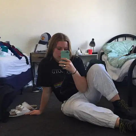 Molly - Happy Hardcore artist photo