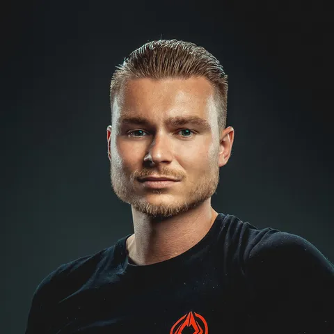 Omnya - Frenchcore artist photo