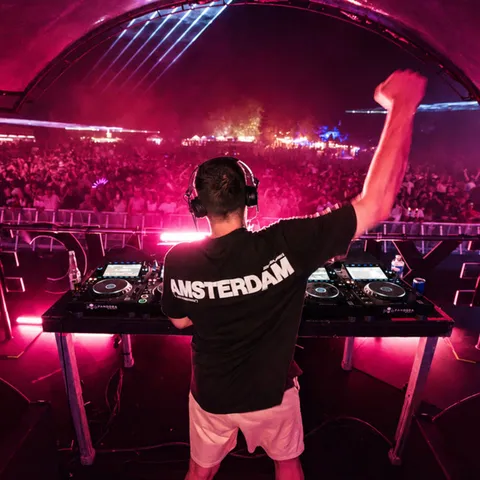 RAEV - Rawstyle artist photo