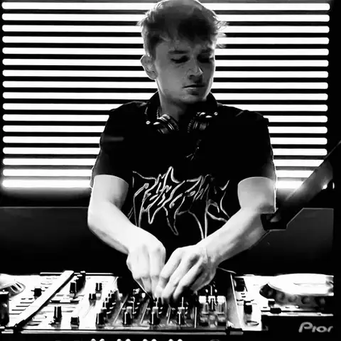 RE5 - Acid Techno artist photo