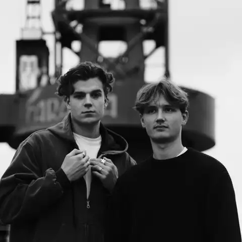 Sweet Silver Chains - Hard Techno artist photo