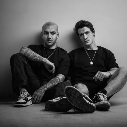 Photo of Synthsons