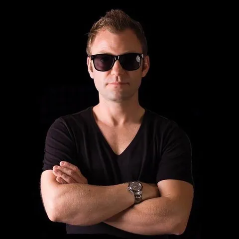Photo of Theo de Tank