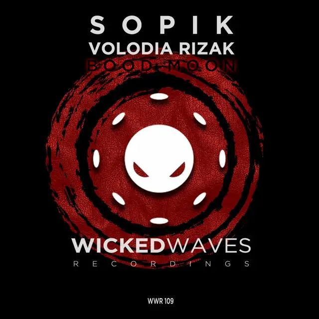 Blood Moon by Sopik, Volodia Rizak - Hard Techno cover art